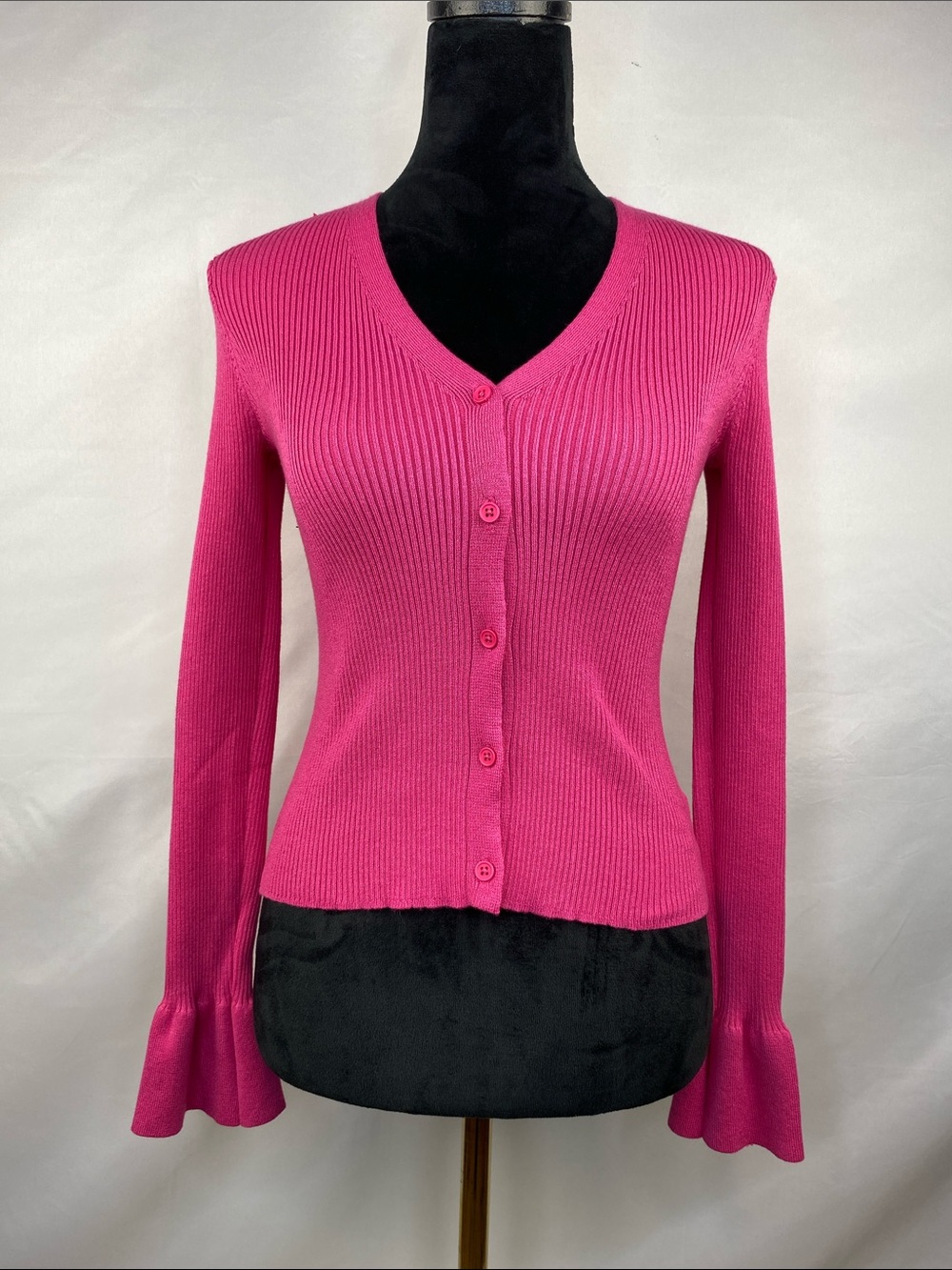 Major Label Group Y2K Hot Pink Ribbed Ruffle Sleeve Cardigan Top Size Medium